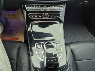 Mercedes-Benz E-Class 2017, 156741 км, за 10986.15 USD - фото 9