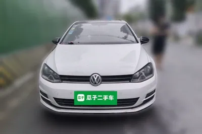 Volkswagen Golf 2017, 77900 км, за 8775 USD