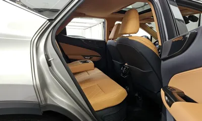 Lexus NX 2025, 3361 км, за 39979.18 USD - фото 12