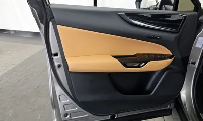 Lexus NX 2025, 3361 км, за 39979.18 USD - фото 24
