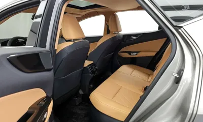 Lexus NX 2025, 3361 км, за 39979.18 USD - фото 26