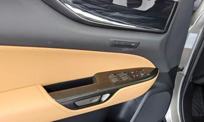 Lexus NX 2025, 3361 км, за 39979.18 USD - фото 30