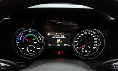 Hyundai Grandeur 2021, 75994 км, за 16870.16 USD - фото 8