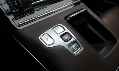 Hyundai Grandeur 2021, 75994 км, за 16870.16 USD - фото 9
