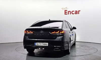 Hyundai Sonata 2018, 166685 км, за 6940.78 USD