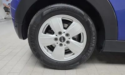 MINI Cooper 2019, 55802 км, за 7944.26 USD