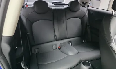 MINI Cooper 2019, 55802 км, за 7944.26 USD - фото 11