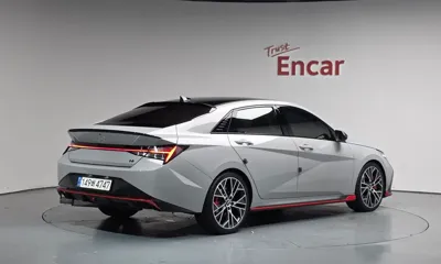 Hyundai Avante 2023, 77427 км, за 16612.39 USD