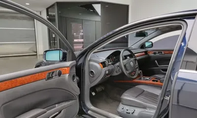 Volkswagen Phaeton 2008, 90676 км, за 4269.57 USD - фото 11