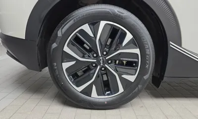 Kia EV6 2022, 37678 км, за 20021.01 USD