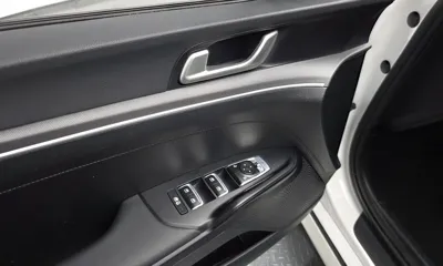 Kia K5 2023, 18338 км, за 23649.47 USD - фото 27