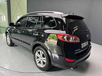 Hyundai Santafe 2011, 167214 км, за 2560.06 USD