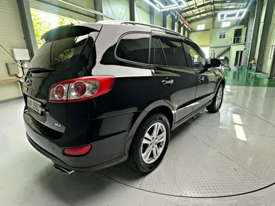 Hyundai Santafe 2011, 167214 км, за 2560.06 USD