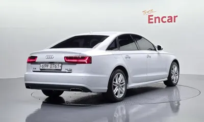 Audi A6 2016, 120752 км, за 9042.42 USD