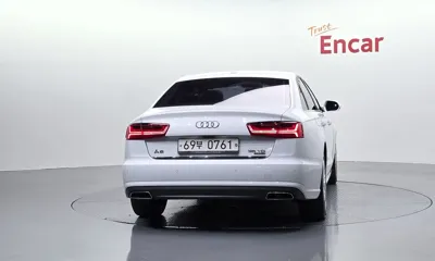Audi A6 2016, 120752 км, за 9042.42 USD