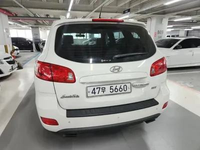 Hyundai Santafe 2009, 185584 км, за 1824.11 USD