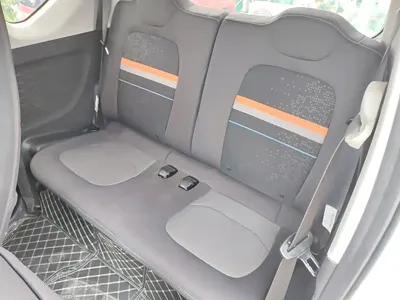 Wuling MINIEV 2023, 39200 км, за 2883.99 USD - фото 17