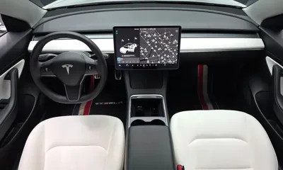 Tesla Model 3 2021, 218322 км, за 13391.1 USD - фото 7