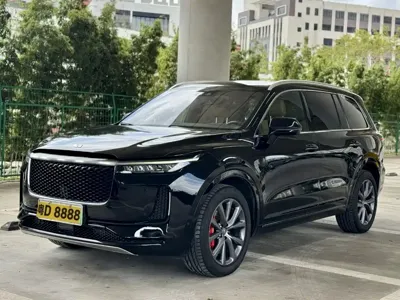 Li Auto Li ONE 2020, 106000 км, за 14726.4 USD