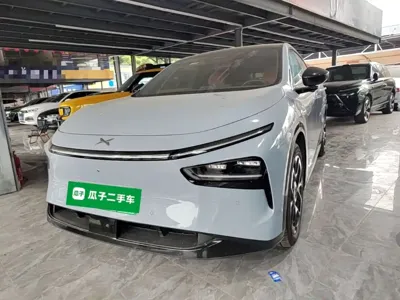 Xpeng 小鹏G7 · 2025 год