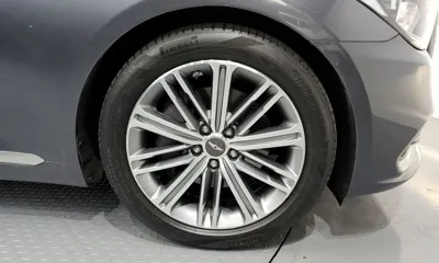 Genesis G80 2017, 49107 км, за 10109.02 USD