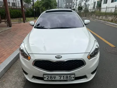 Kia K7 2014, 180585 км, за 3577.94 USD