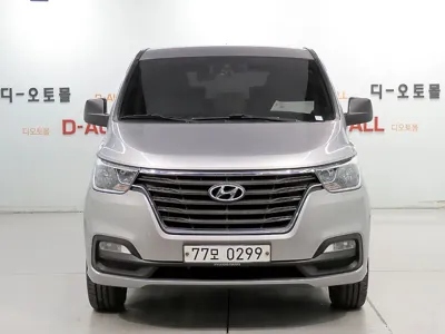 Hyundai Starex 2018, 68451 км, за 12884.04 USD
