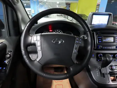 Hyundai Starex 2018, 68451 км, за 12884.04 USD - фото 9
