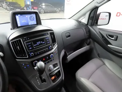 Hyundai Starex 2018, 68451 км, за 12884.04 USD - фото 10