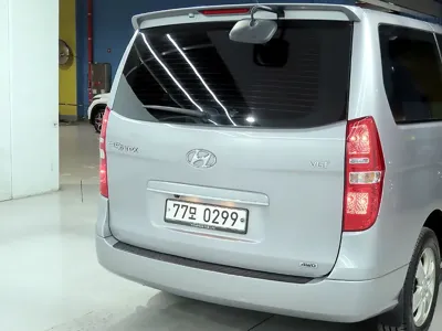 Hyundai Starex 2018, 68451 км, за 12884.04 USD - фото 16