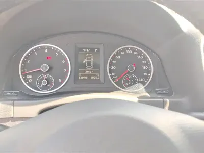 Volkswagen Tiguan 2018, 130399 км, за 6925.1 USD - фото 14