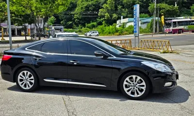 Hyundai Grandeur 2012, 109188 км, за 4759.39 USD