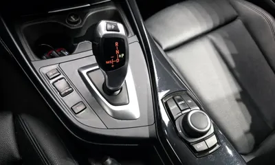 BMW 1-Series 2015, 185351 км, за 3825.57 USD - фото 9