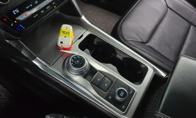 Ford Explorer 2020, 77188 км, за 16511.4 USD - фото 9