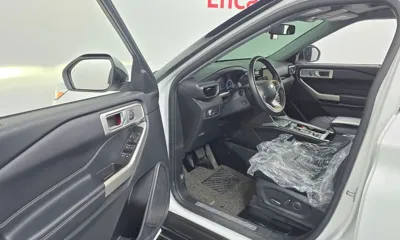 Ford Explorer 2020, 77188 км, за 16511.4 USD - фото 10