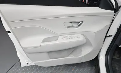 Hyundai Kona 2025, 19340 км, за 15622.95 USD - фото 24