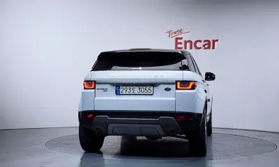 Land Rover Range Rover Evoque 2017, 92026 км, за 9441.94 USD