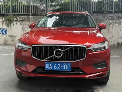 Volvo XC60 2018, 124000 км, за 13213.4 USD