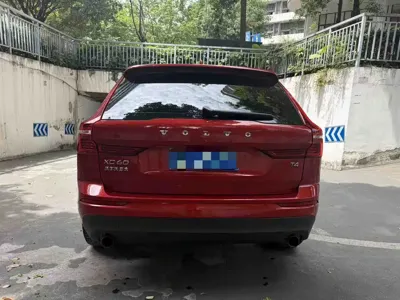 Volvo XC60 2018, 124000 км, за 13213.4 USD - фото 6