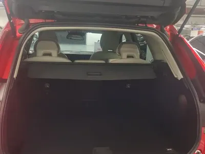 Volvo XC60 2018, 124000 км, за 13213.4 USD - фото 15