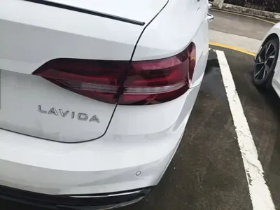 Volkswagen Lavida 2025, 2900 км, за 12232.51 USD - фото 8
