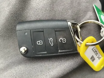 Volkswagen Lavida 2025, 2900 км, за 12232.51 USD - фото 9
