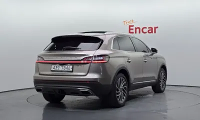 Lincoln Nautilus 2019, 122870 км, за 11051.16 USD