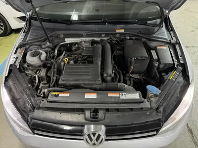 Volkswagen Golf 2016, 109756 км, за 6241.78 USD - фото 6