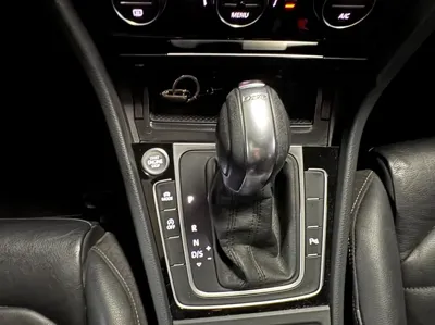 Volkswagen Golf 2016, 109756 км, за 6241.78 USD - фото 9