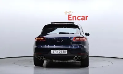 Porsche Macan 2017, 139775 км, за 18983.18 USD