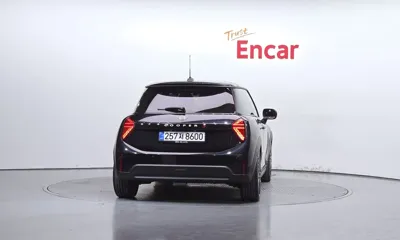 MINI Cooper 2025, 13287 км, за 21062.2 USD