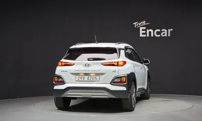 Hyundai Kona 2018, 48952 км, за 9844.73 USD