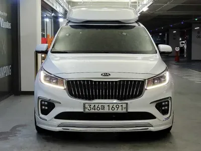 Kia Canival · 2020 год