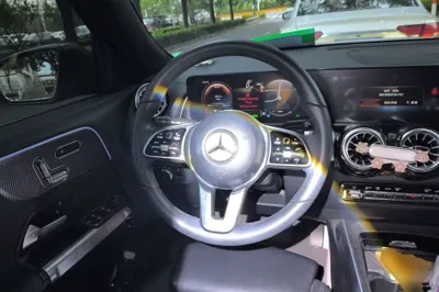 Mercedes-Benz EQB 2023, 60500 км, за 20615 USD - фото 10